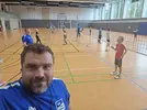 Volleyball Kinder beim Volleyballspielen